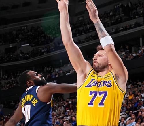 朱婷旧伤再,现泪洒赛场,手腕困扰成,芒果体育平台,芒果体育官方网站,芒果体育登录入口,芒果体育app下载